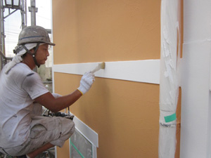 装飾部材に塗布