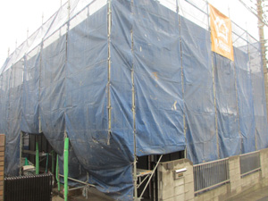 メッシュシート張り完成