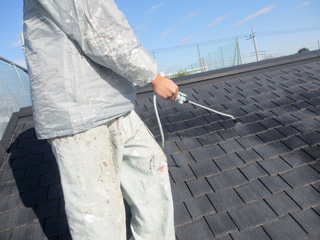 屋根バイオ洗浄剤散布