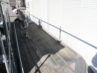 ベランダ解体完了。下屋根が見えてきました。