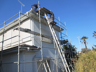 ソーラー解体降ろし作業