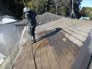 屋根　高圧洗浄