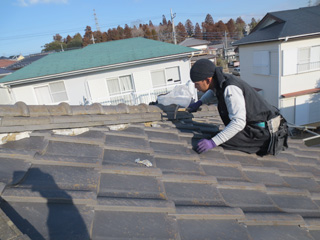 既存漆喰を撤去