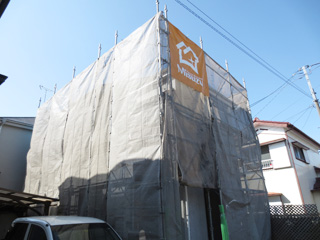 メッシュシートを張って完成