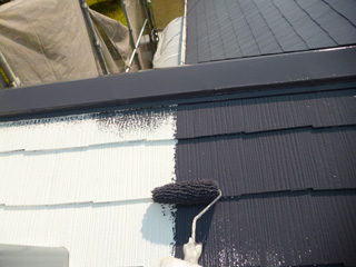 屋根塗装　上塗り　1回目