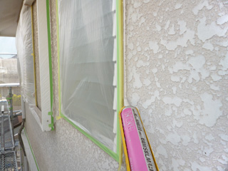 サッシまわりシール材充填