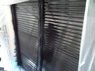 雨戸 上塗り2回で完成