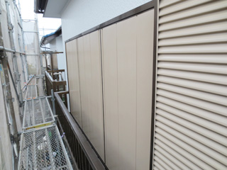 雨戸・戸袋塗装