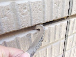 既存シール撤去