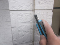 カッターで切断