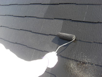 屋根 仕上げ塗り(2回目)