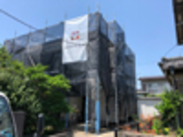 足場シートのデザインをリニューアル