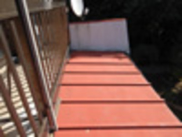 後付バルコニーを外して瓦棒屋根を葺替え