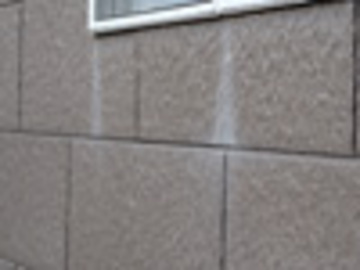 シーリングからの油汚れ洗浄作業