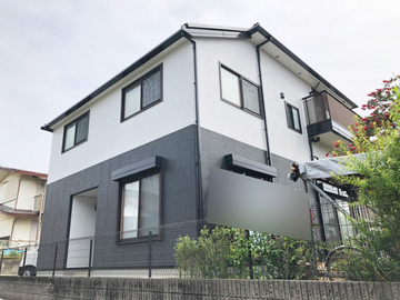 多彩模様塗料でサイディング塗装