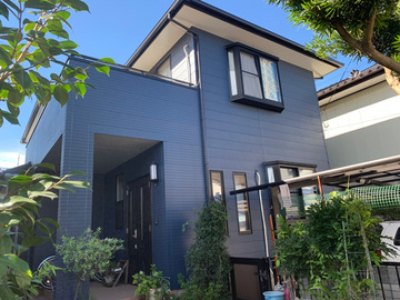 塗装と一緒にベランダ笠木交換工事を行いました