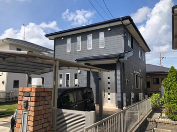 ユニバーサルホームの外壁塗装工事を行いました