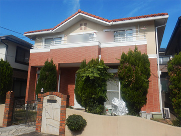 破損した化粧幕板を交換して外壁塗装工事