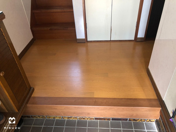 市原市島野S様　玄関フローリング工事完成
