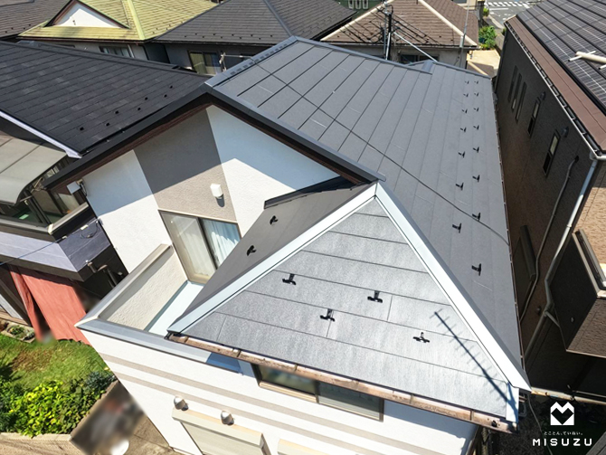 パミール屋根カバー工法 スーパーガルテクト 120万円